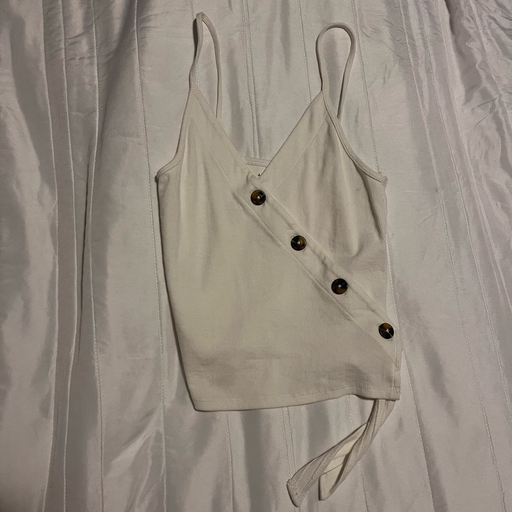 White button tank